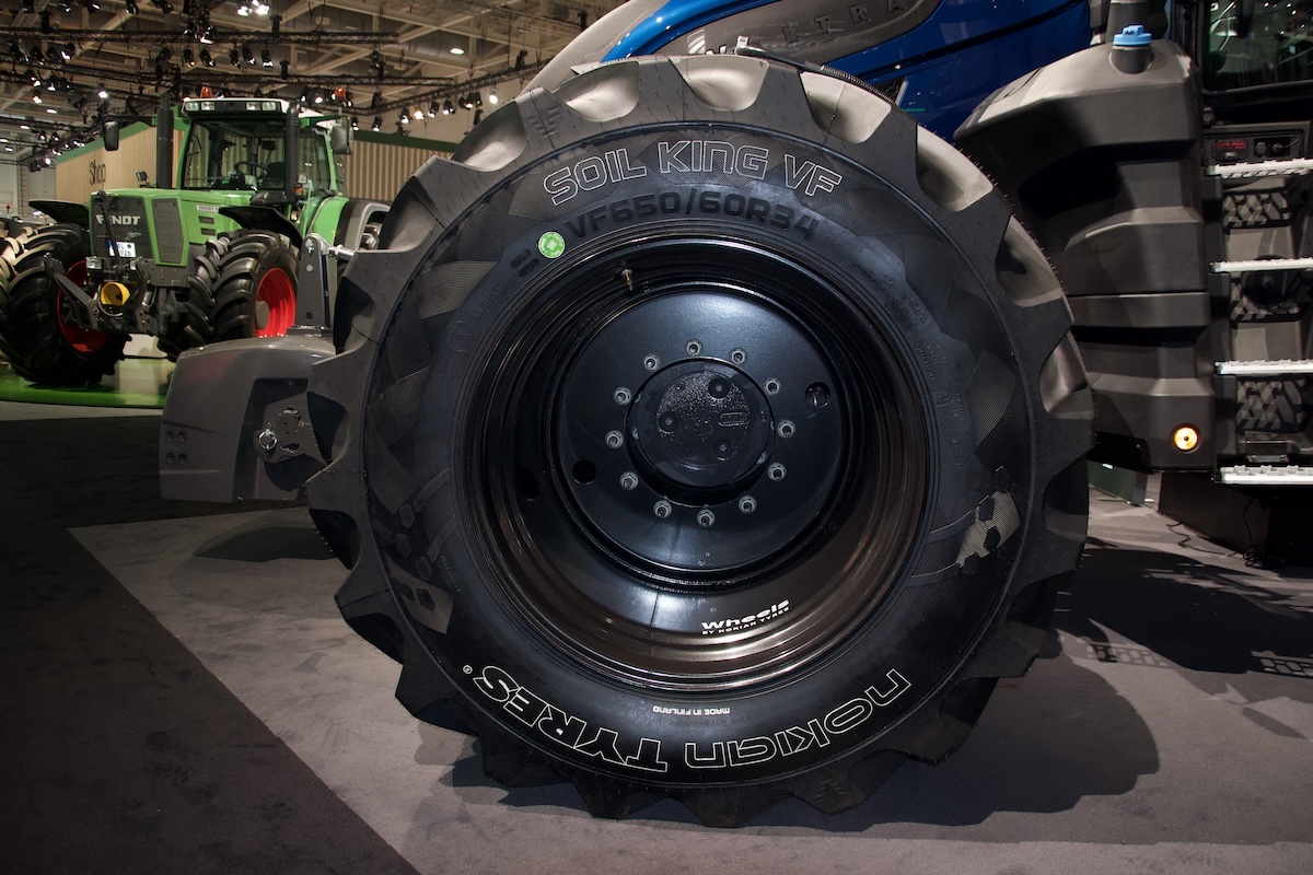 Pneumatico Nokian Tyres Soil King VF con tecnologia Intuitu 2.0 presente sul concept Valtra S416